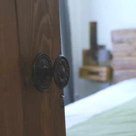 Szarvasko Nyaralo/ Deer Rock Ostřihom