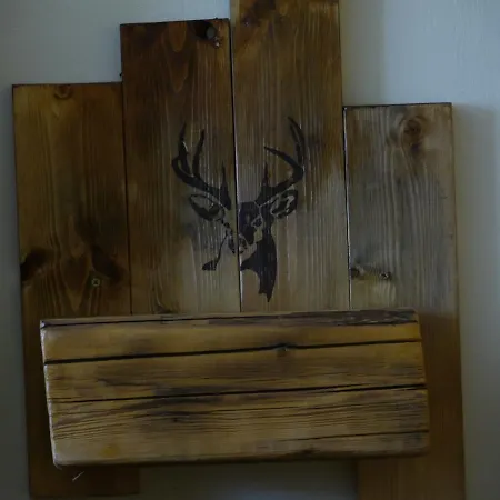 Szarvaskő Nyaraló/ Deer Rock Semesterbostad *
