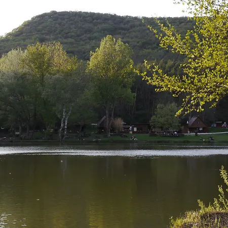 Szarvasko Nyaralo/ Deer Rock